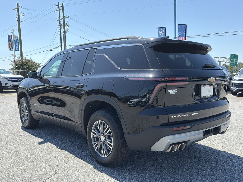 Used 2026 Chevrolet Traverse LT AWD/4WD image 21