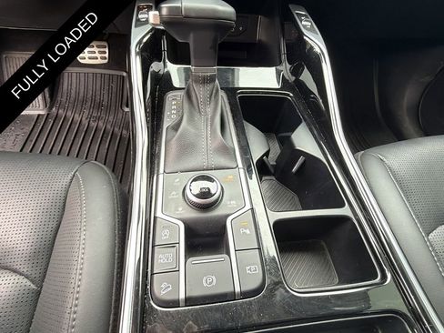 Used 2024 Kia Sorento SX image 47