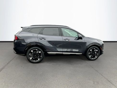 Used 2026 Kia Sportage SX FWD image 8
