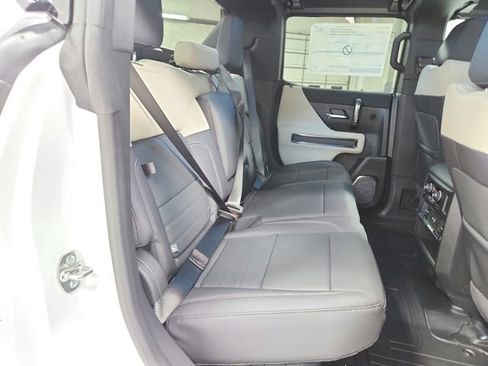 New 2026 GMC Hummer EV 4x4 Crew Cab image 40