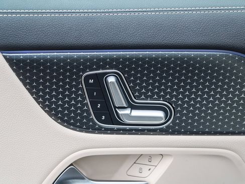 Certified 2025 Mercedes-Benz GLA 250 4MATIC image 20