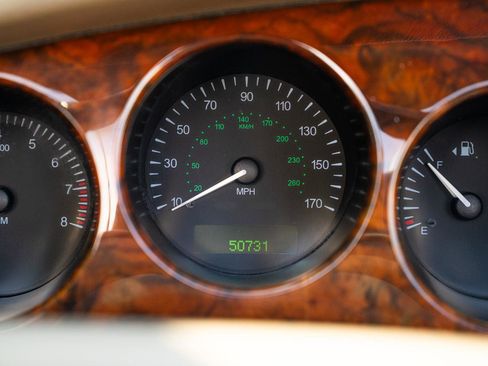 Used 1998 Jaguar XK8 Convertible RWD image 13
