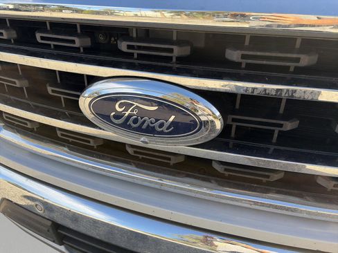 Used 2021 Ford F150 XLT w/ Equipment Group 302A High image 22