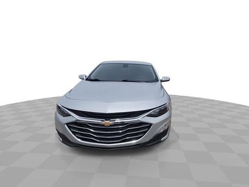 Used 2021 Chevrolet Malibu LT FWD image 3