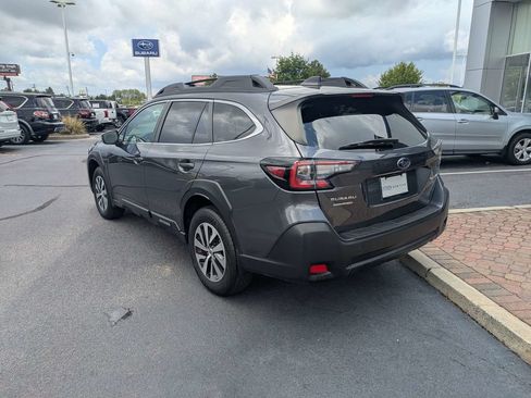 Certified 2025 Subaru Outback Premium AWD/4WD image 7