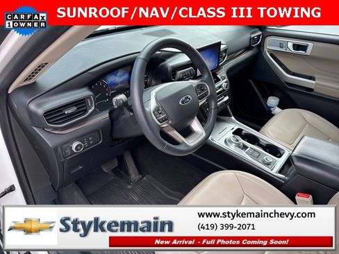 Used 2021 Ford Explorer Limited w/ Equipment Group 301A image 13