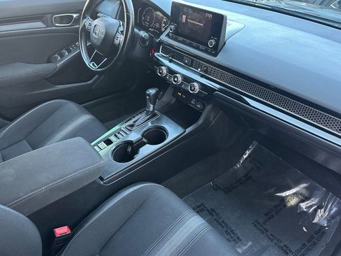 Used 2022 Honda Civic Sport image 17