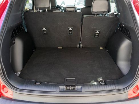 Used 2020 Ford Escape SEL image 31