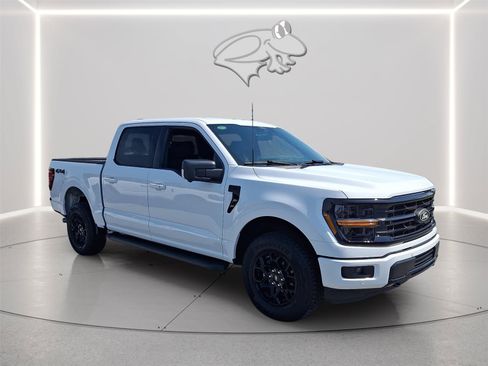Used 2026 Ford F150 XLT w/ Equipment Group 302A MID AWD/4WD image 3