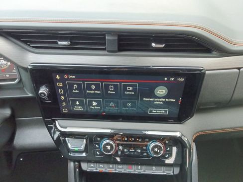 Used 2025 GMC Sierra 1500 AT4 w/ AT4 Premium Package image 8