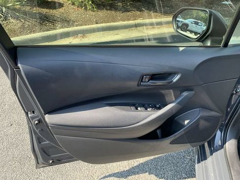 Certified 2025 Toyota Corolla LE FWD image 17