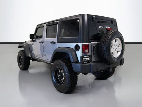 Used 2018 Jeep Wrangler Unlimited Sport S AWD/4WD image 7