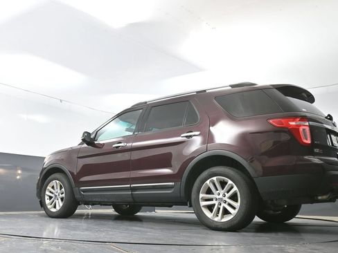 Used 2011 Ford Explorer XLT w/ 202A Rapid Spec Order Code AWD/4WD image 29