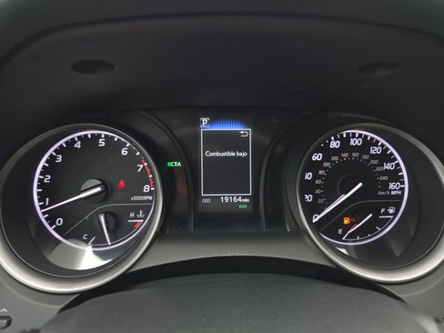 Used 2024 Toyota Camry SE w/ Convenience Package FWD image 18