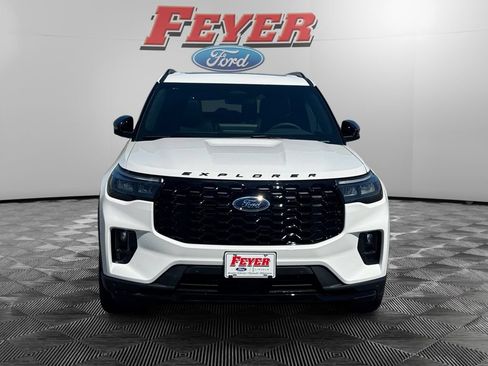 New 2026 Ford Explorer ST-Line w/ ST-Line Street Pack AWD/4WD image 8