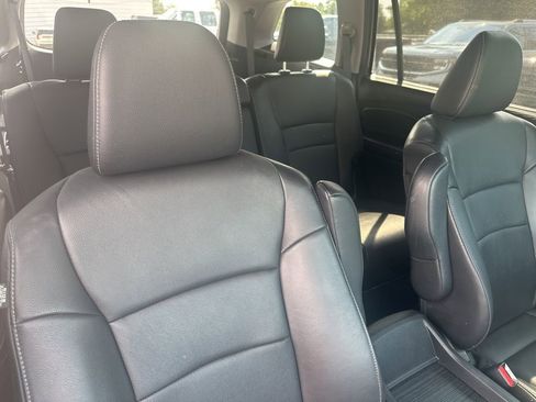 Used 2022 Honda Pilot EX-L image 15
