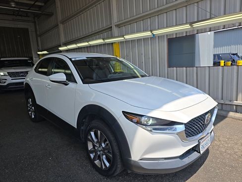 Used 2020 MAZDA CX-30 FWD w/ Select Package image 3
