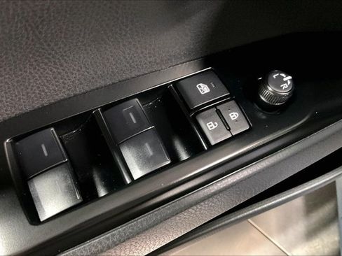 Used 2026 Toyota Camry XSE AWD/4WD image 39