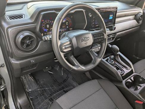 Certified 2024 Chevrolet Colorado Trail Boss w/ Technology Package image 10