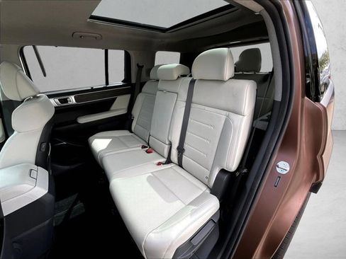 Used 2024 Hyundai Santa Fe Limited image 25