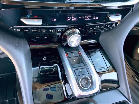 Used 2023 Acura MDX SH-AWD w/ Technology Package image 33