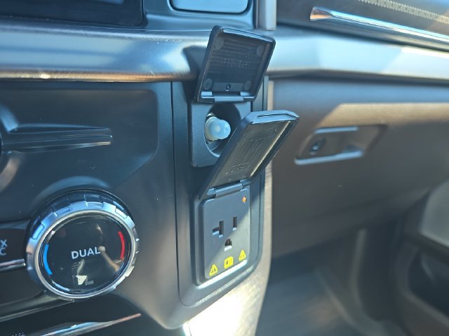 Certified 2024 Ford F150 King Ranch AWD/4WD image 27