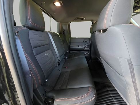 Used 2023 Nissan Frontier PRO-4X w/ Pro Convenience Package AWD/4WD image 6