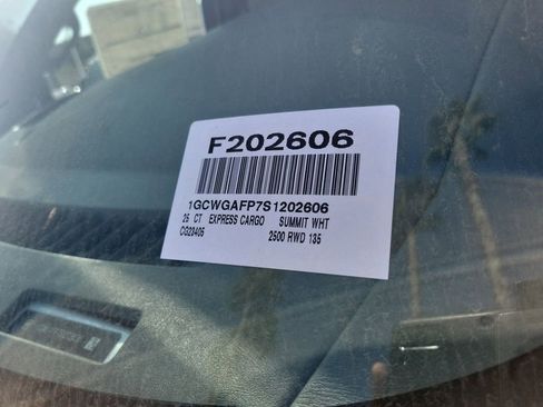 New 2025 Chevrolet Express 2500 w/ Driver Convenience Package image 25