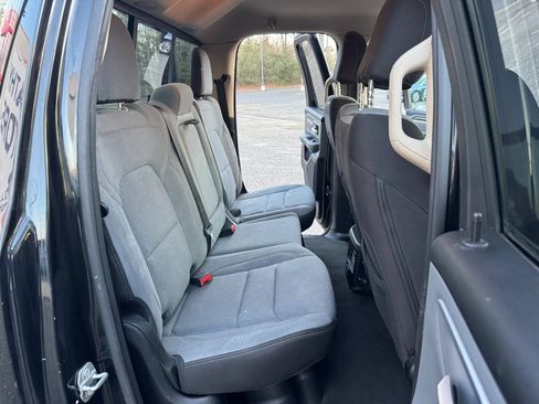 Used 2020 RAM 1500 Big Horn AWD/4WD image 16