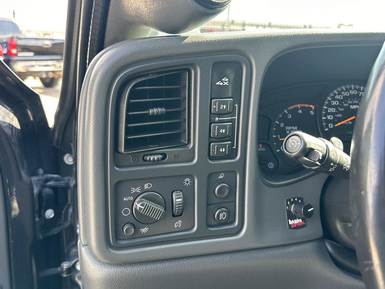 Used 2005 GMC Sierra 2500 SLE w/ Heavy-Duty Power Package AWD/4WD image 50