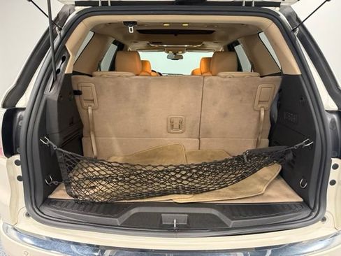 Used 2011 GMC Acadia Denali FWD image 32