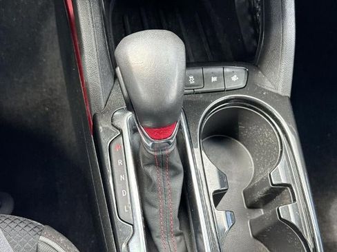 Used 2023 Chevrolet TrailBlazer RS w/ Convenience Package FWD image 16