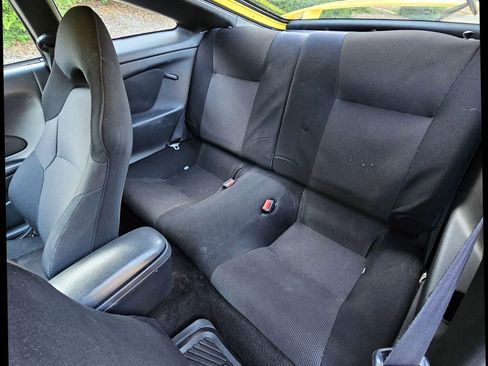 Used 2003 Toyota Celica GT image 18
