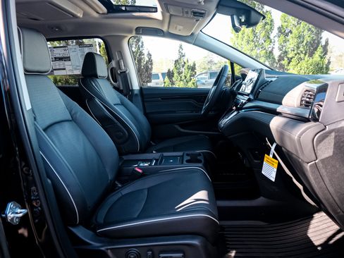New 2026 Honda Odyssey Elite image 34