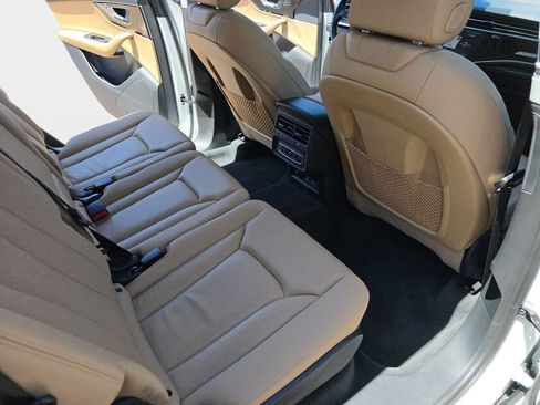Certified 2023 Audi Q7 2.0T Premium w/ Convenience Package AWD/4WD image 13