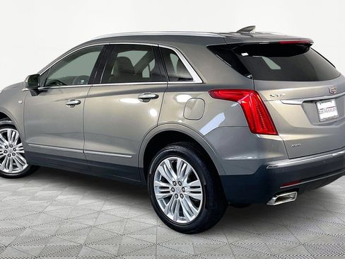 Used 2017 Cadillac XT5 Premium Luxury image 5