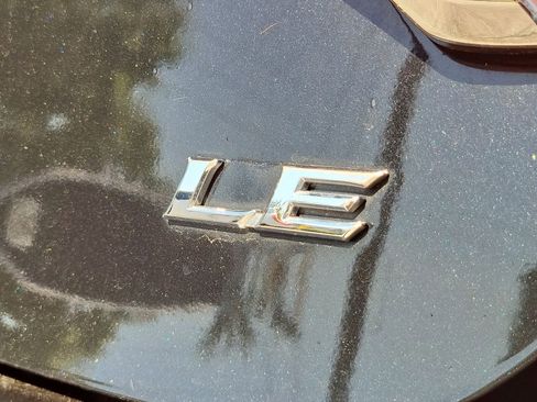 Used 2016 Toyota Camry LE image 26