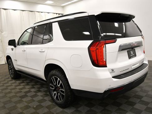 Used 2022 GMC Yukon AT4 image 5