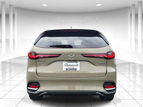 Certified 2025 MAZDA CX-70 Plug-In Hybrid w/ Premium Plus AWD/4WD image 4