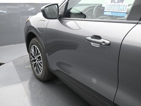 New 2024 Ford Escape SE image 26