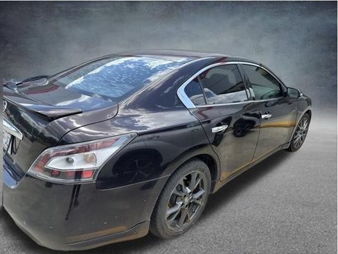 Used 2014 Nissan Maxima 3.5 S w/ Limited Edition Package FWD image 6