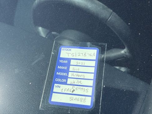 Used 2021 Ford Mustang Coupe RWD image 6