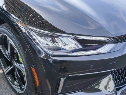 Certified 2023 Kia EV6 GT image 10