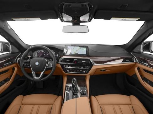 Used 2017 BMW 540i RWD image 4