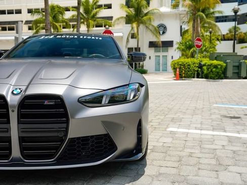 Used 2026 BMW M4 Competition w/ Executive Package RWD image 9