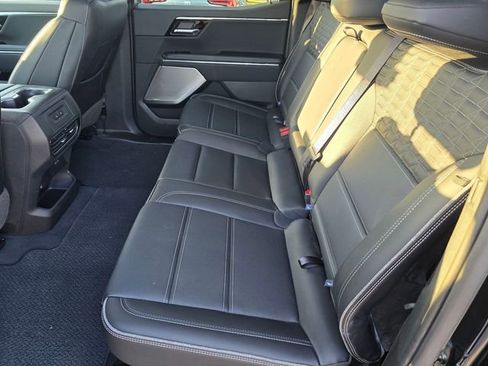 New 2025 GMC Sierra EV Denali image 9