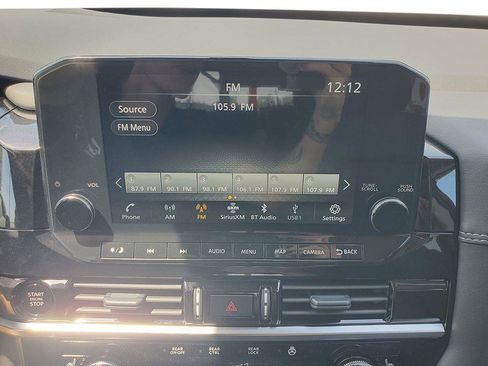 New 2025 Nissan Pathfinder Platinum AWD/4WD image 16