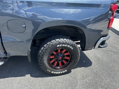 Used 2019 Chevrolet Silverado 1500 LT w/ All-Star Edition AWD/4WD image 5