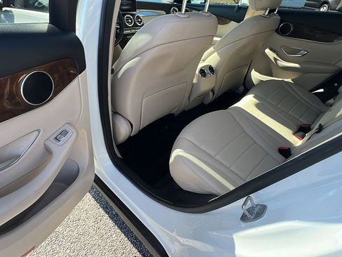 Used 2017 Mercedes-Benz GLC 300 image 21