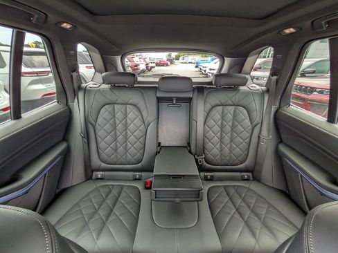 Used 2024 BMW X5 xDrive40i AWD/4WD image 22